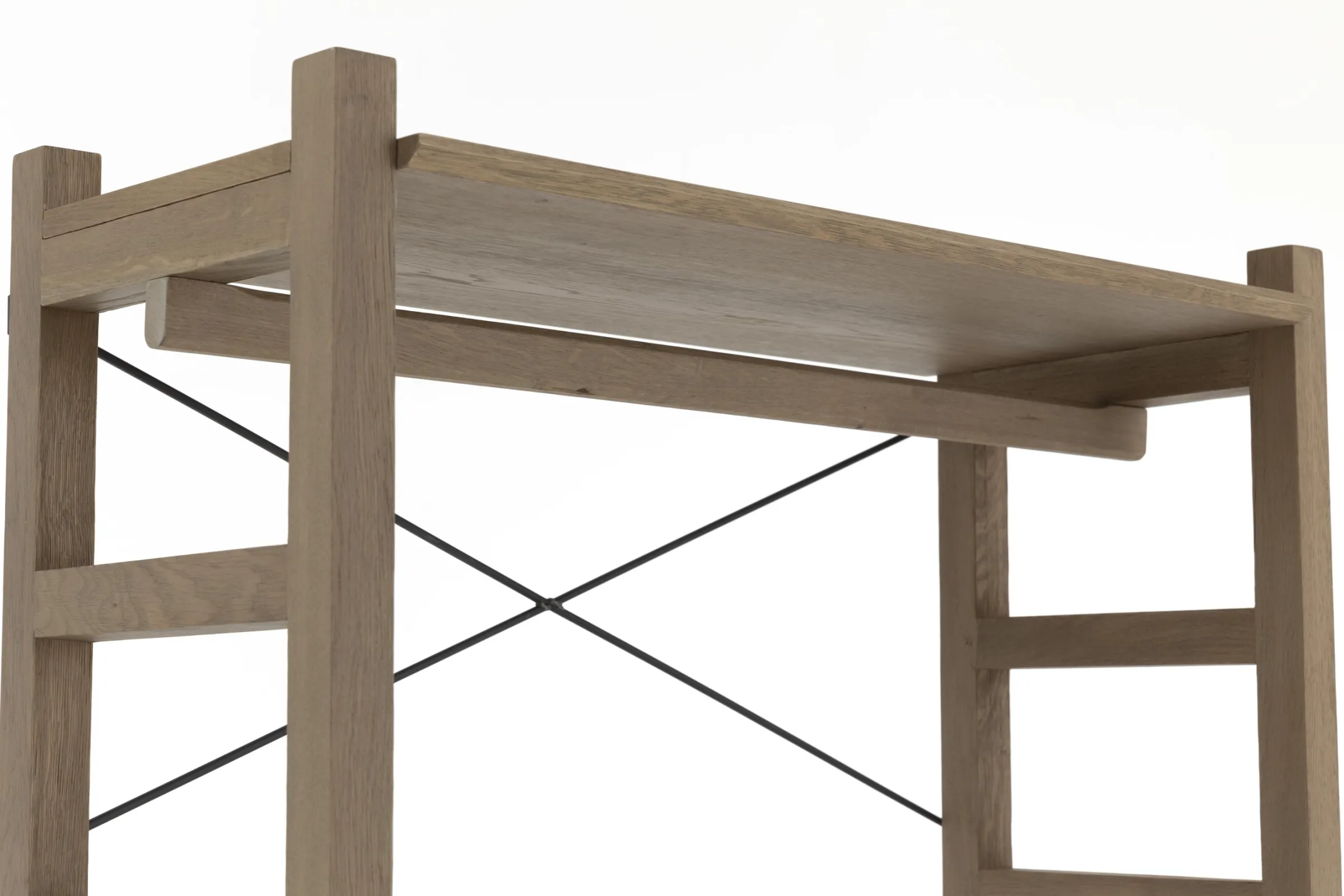 Flamant Aber, Schoenenrek, Verweerd Eikenhout, Met Kastroede^ Kasten