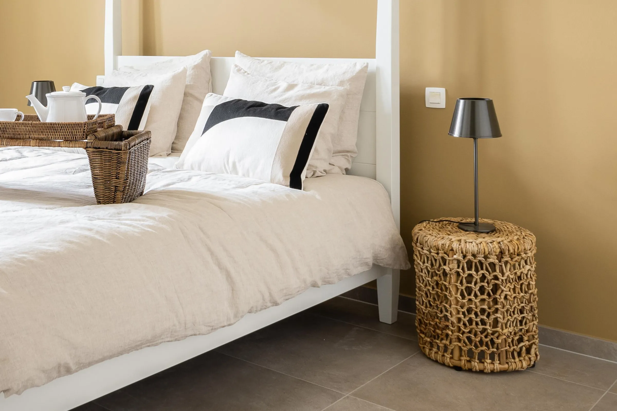 Flamant Alnwick, Kruk, Reed^ Banken