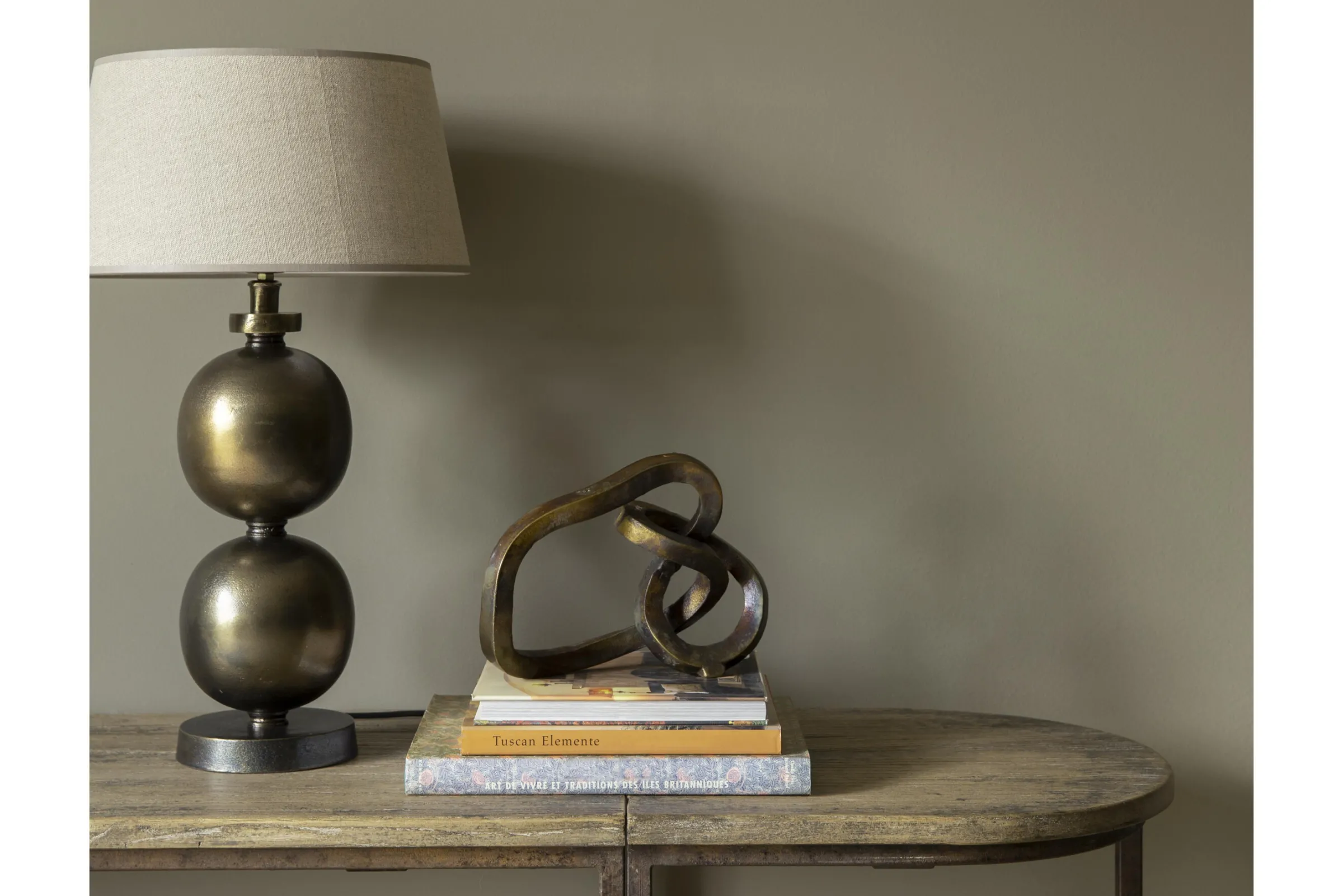 Flamant Annelie, Tafellamp, Antiek Koperen Afwerking^ Verlichting