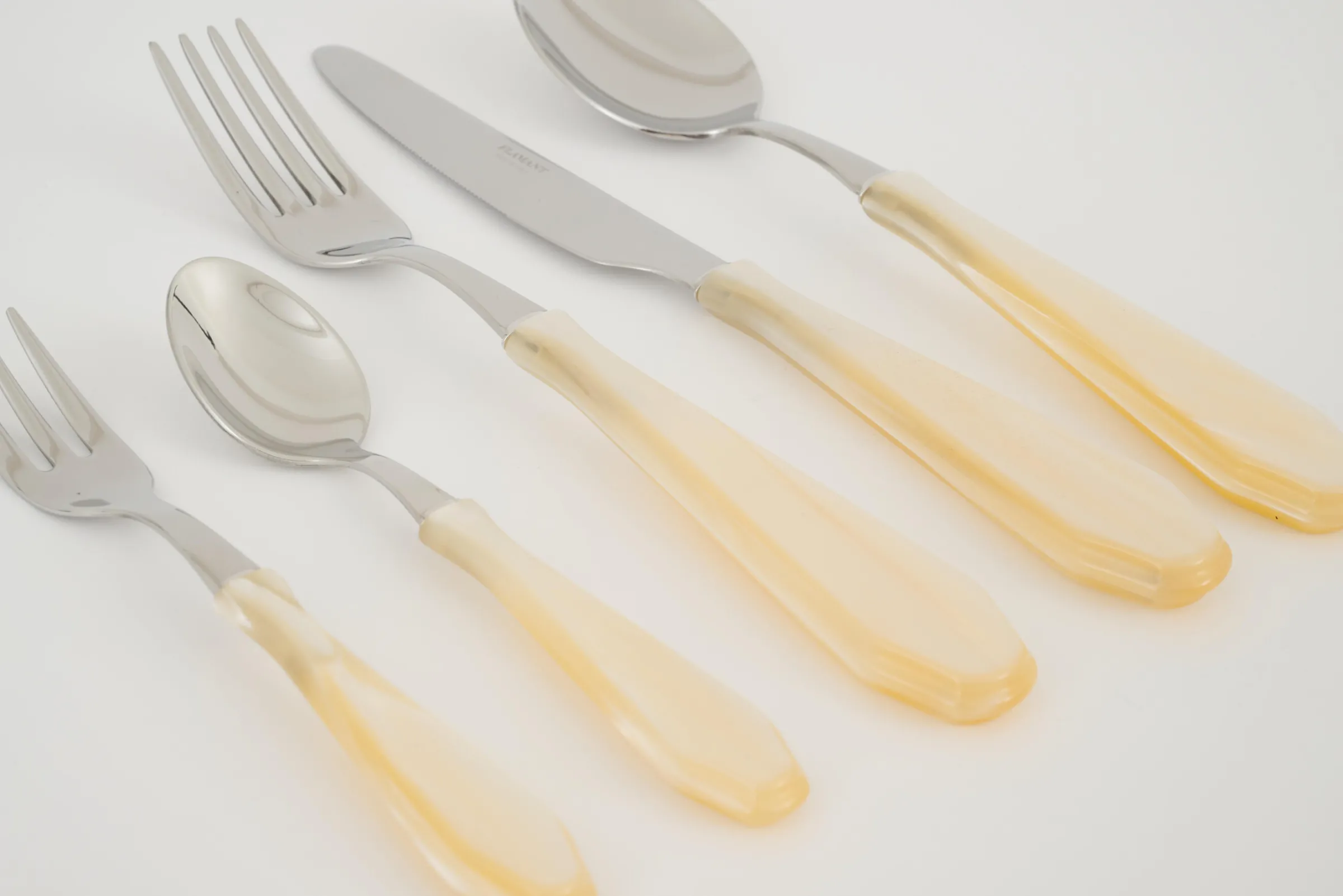 Flamant Coline, Taartvork^ Bestek