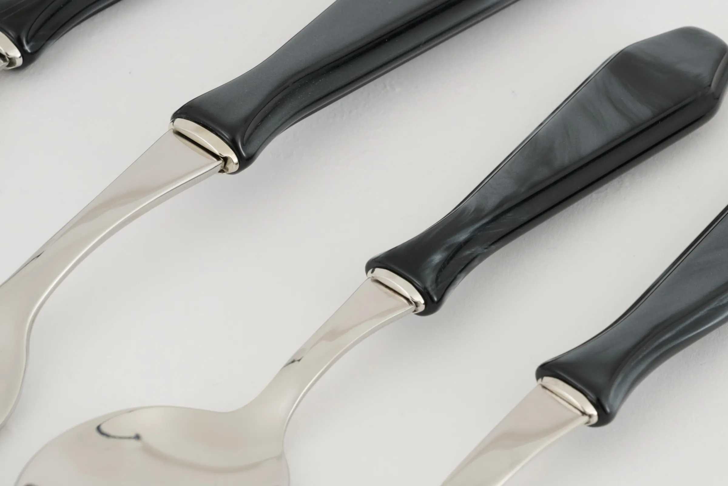 Flamant Coline, Tafellepel^ Bestek