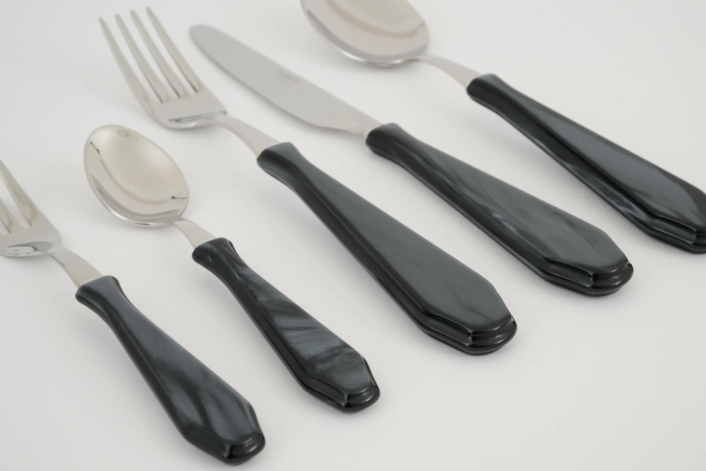 Flamant Coline, Tafelmes^ Bestek