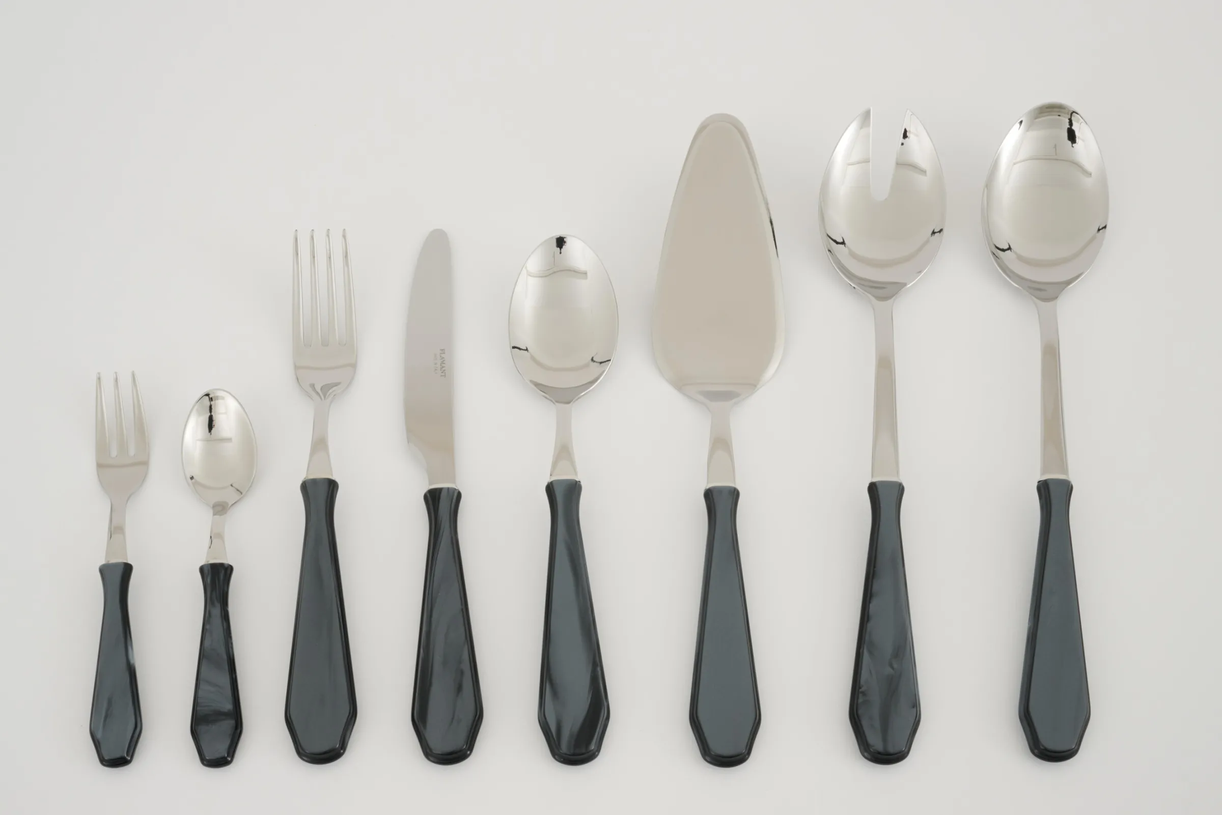 Flamant Coline, Tafelmes^ Bestek