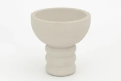 Flamant Costanza, Kom, Zandsteen^ Decoratie