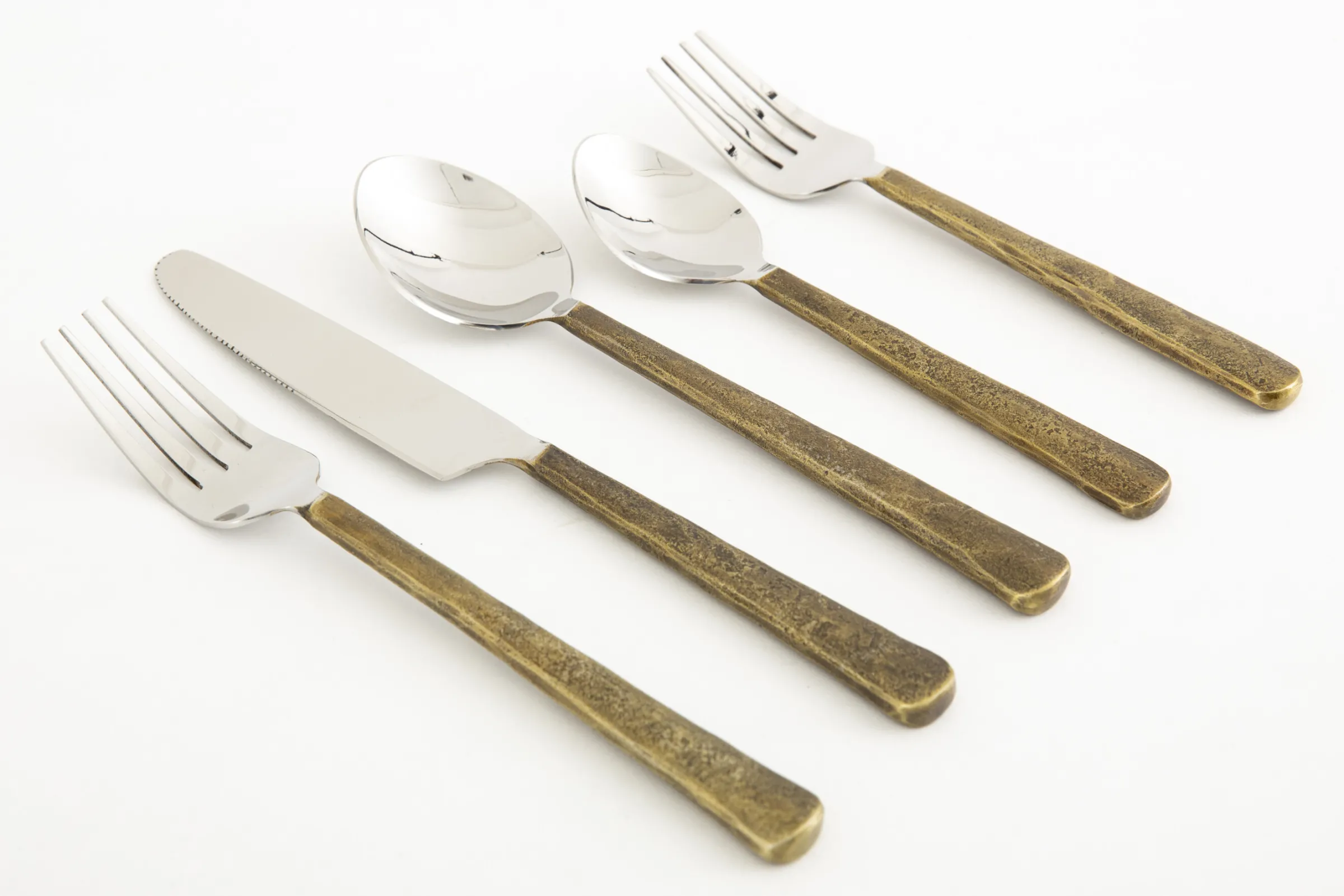 Flamant Dinah, Bestek, Set Van 5^ Bestek