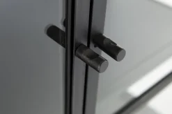 Flamant Laurance, Vitrinekast, Zwart, Metaal, 2 Deuren^ Moederdag