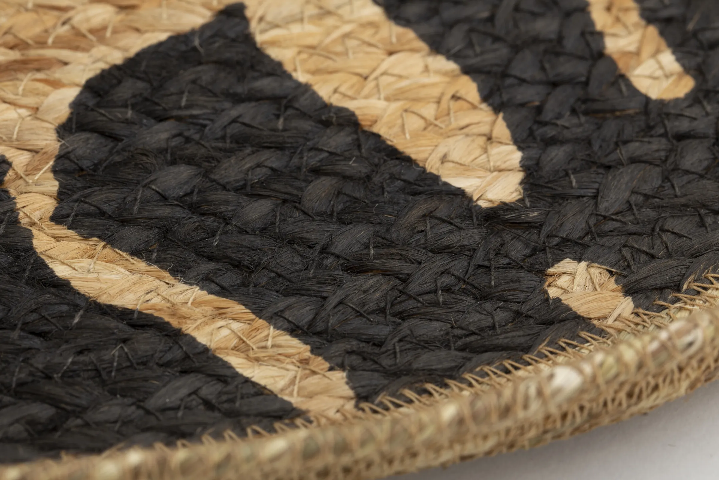 Flamant Makan, Muurdecoratie^ Decoratie