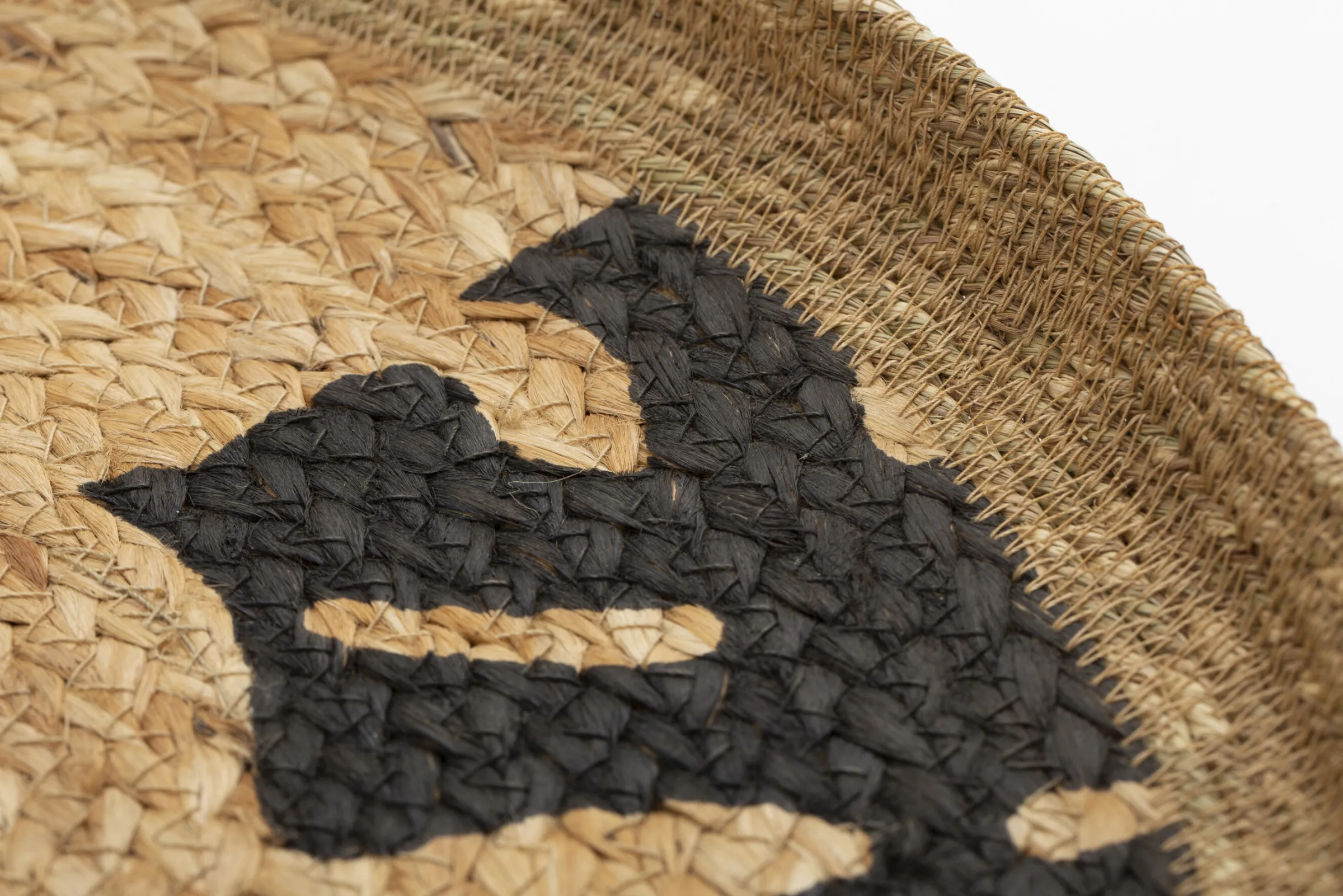 Flamant Makan, Muurdecoratie^ Decoratie