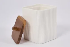 Flamant Muriel, Doos, Wit^ Decoraties