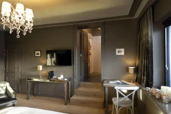 Flamant Naxos, Consoletafel, Spiegelglas En Hout^ Koffie Tafels