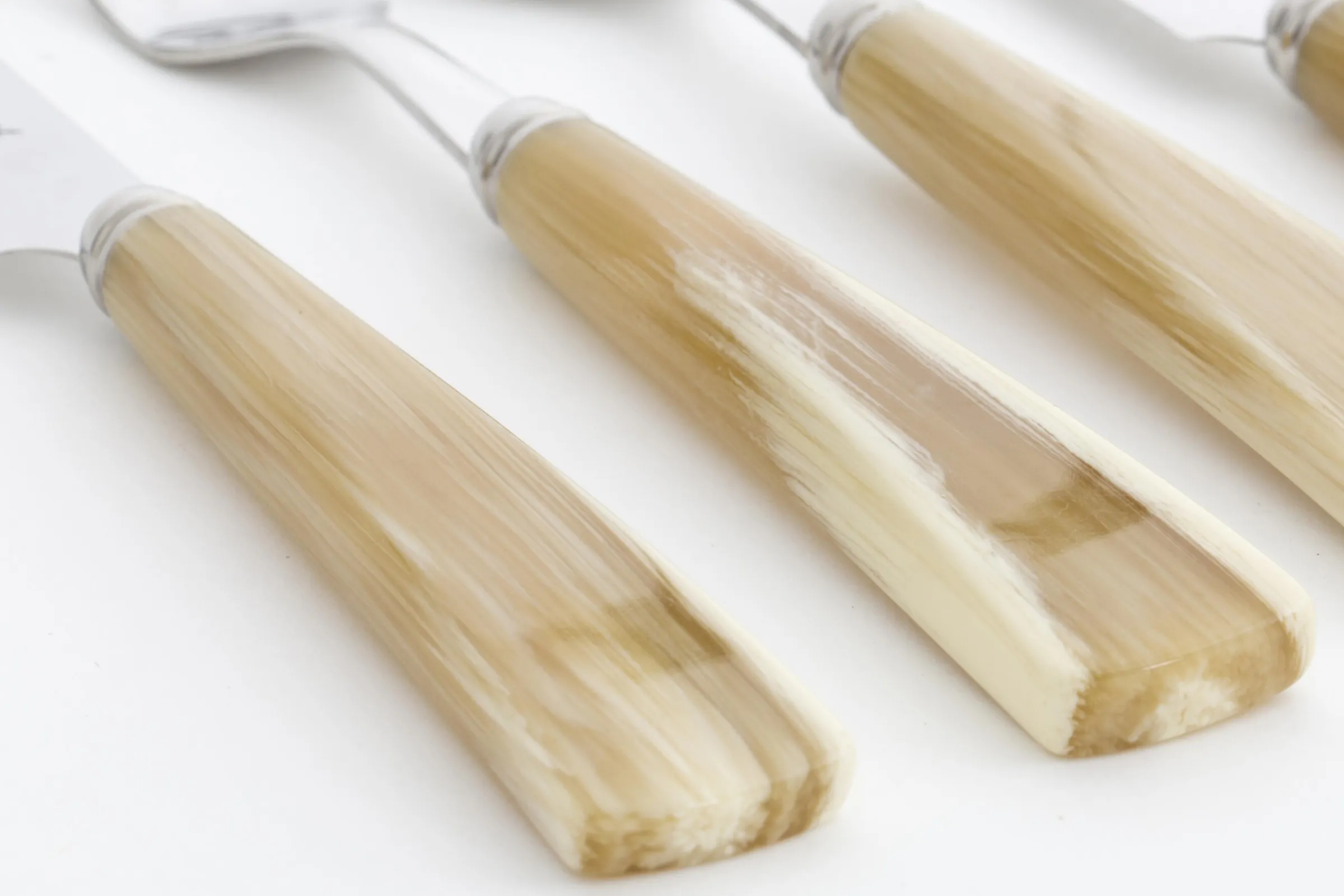 Flamant Tondo, Visvork^ Bestek