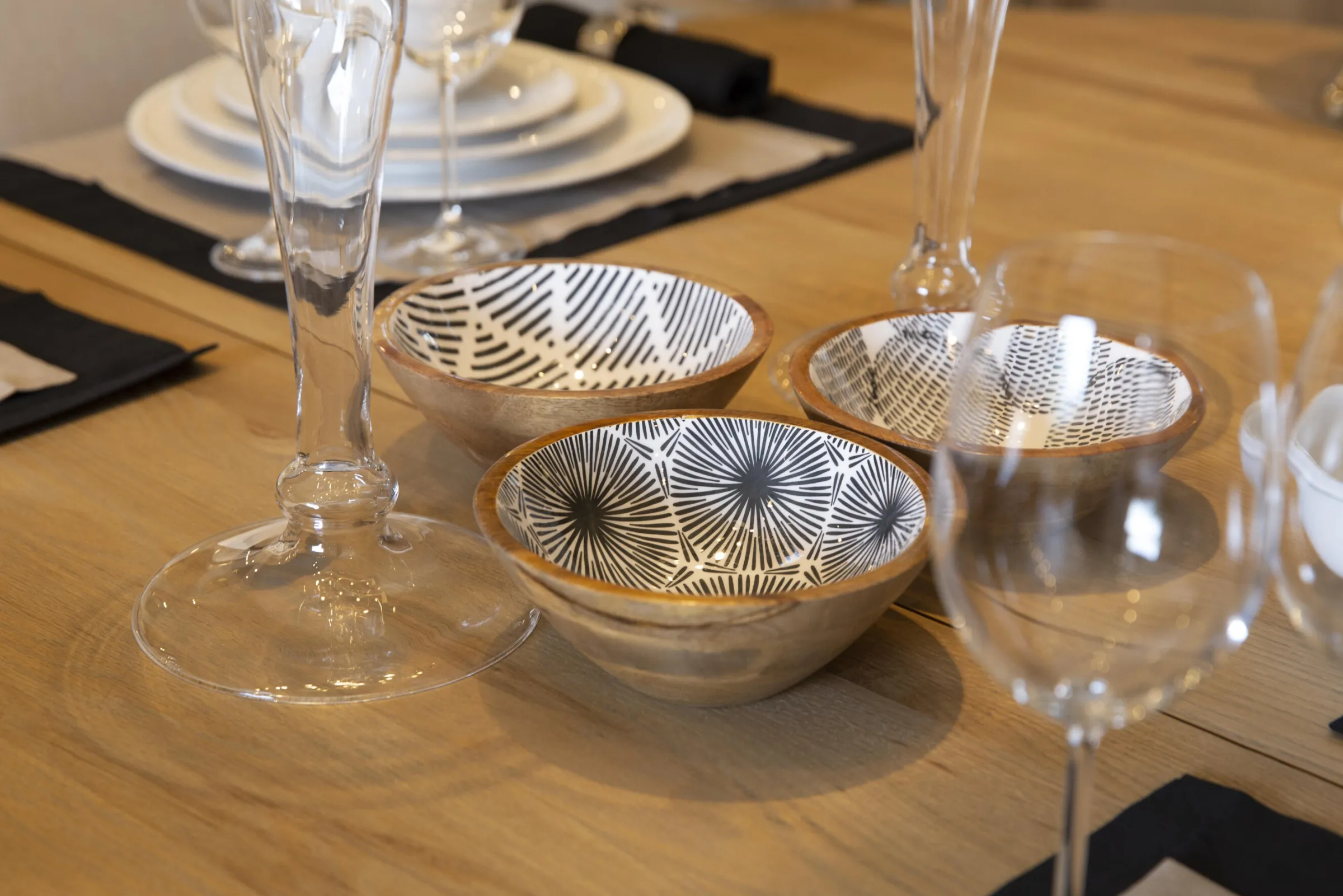 Flamant Veralie, Kom, Hout, Model 3^ Decoratie