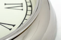 Flamant Walters, Wandklok, Nikkel^ Decoratie